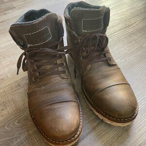 Bullboxer Indos Cap Toe Boots Men's Size US: 9